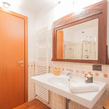 아파트 Filanda - Lakefront In By Rent 코모