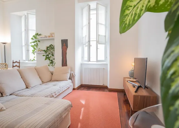 Filanda - Lakefront In By Rent Apartment Como