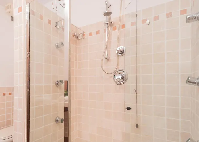 Filanda - Lakefront In By Rent