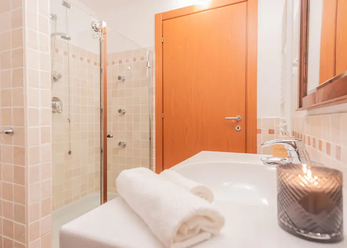 Filanda - Lakefront In By Rent *