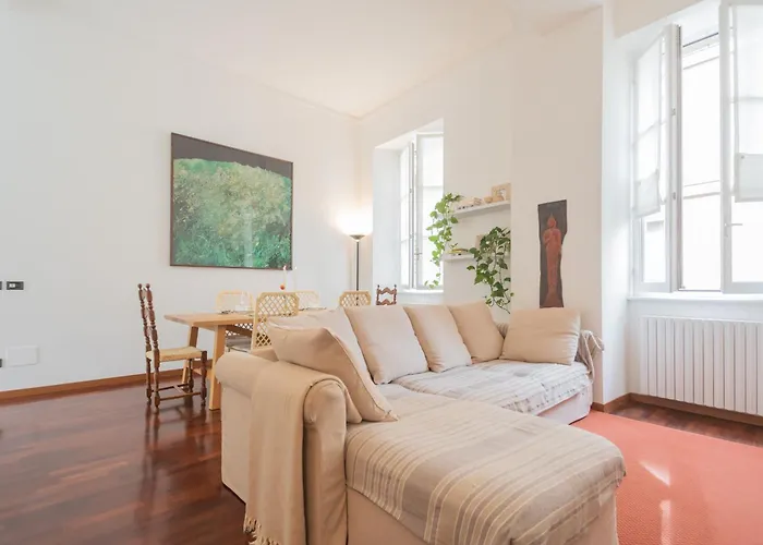 Filanda - Lakefront In By Rent 코모